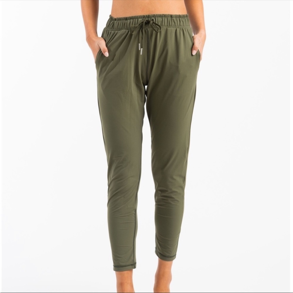 ZYIA olive green everywhere pants joggers